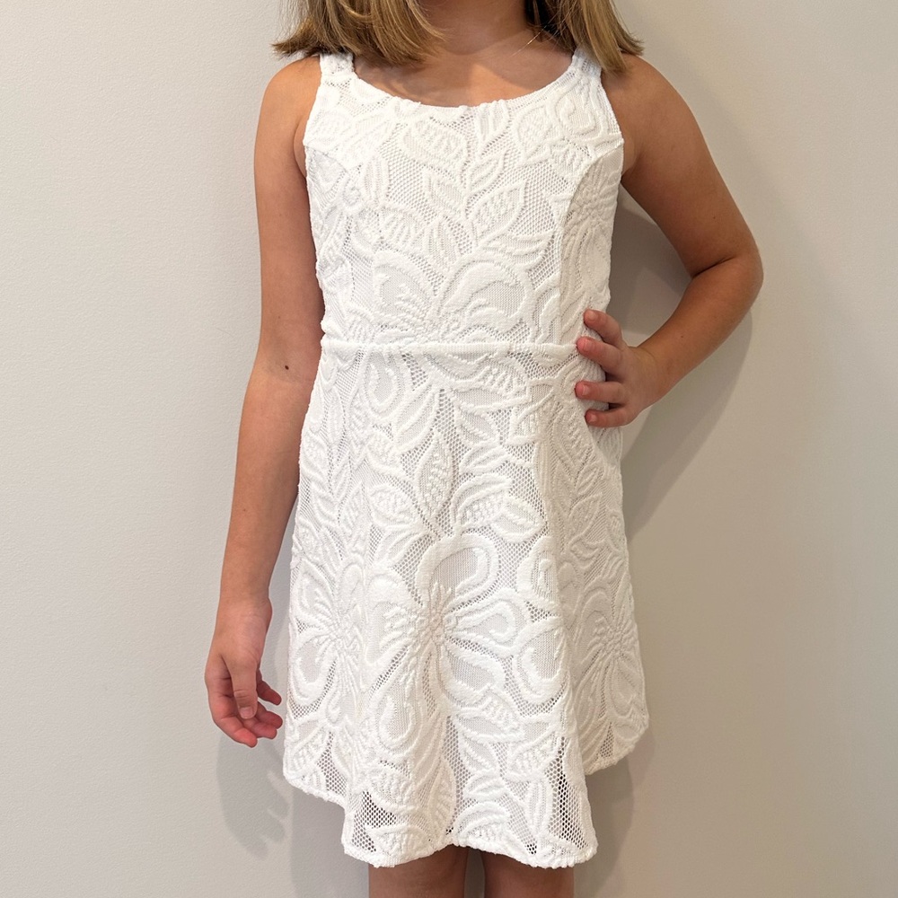 Lilly Pulitzer white dress 🤍🤍🤍